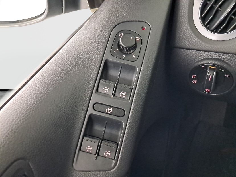 Volkswagen Tiguan, 2014