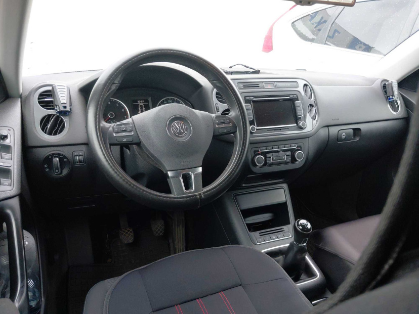 Volkswagen Tiguan, 2014