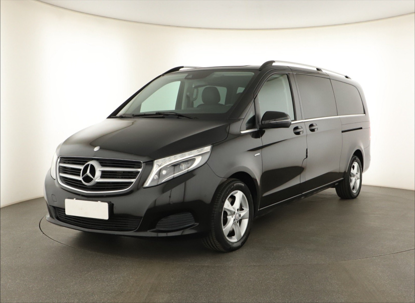 Mercedes-Benz V, 2017