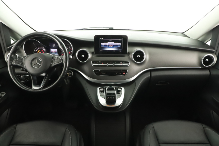 Mercedes-Benz V, 2017