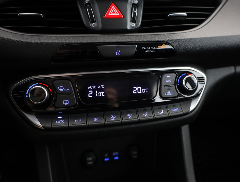 Hyundai i30 Fastback, 2018