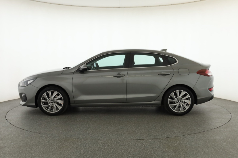 Hyundai i30 Fastback, 2018