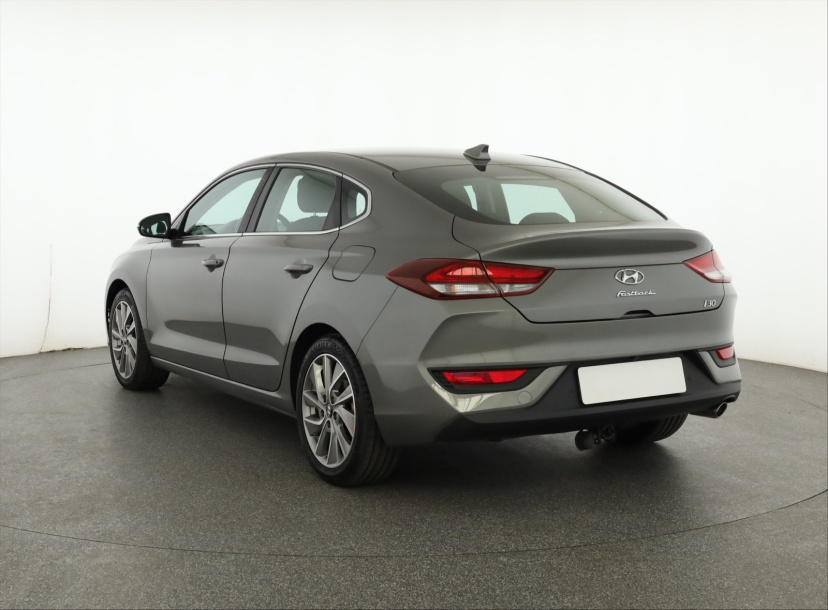 Hyundai i30 Fastback, 2018