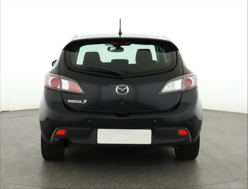 Mazda 3, 2011