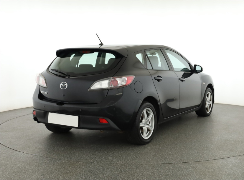 Mazda 3, 2011