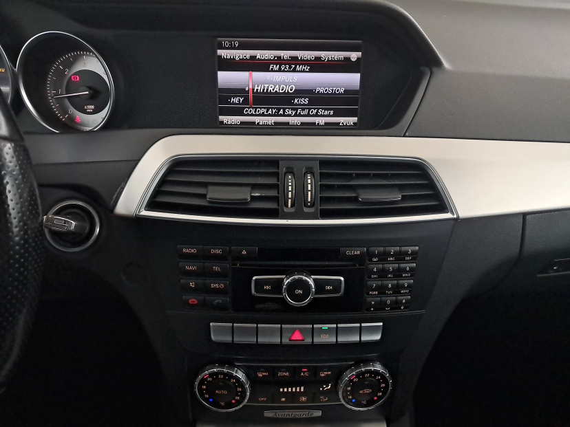 Mercedes-Benz C, 2012