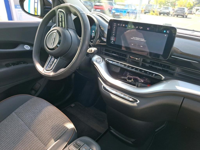 Fiat 500e, 2022