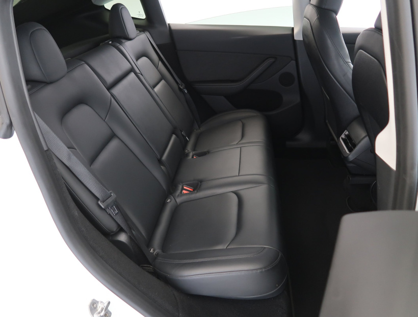 Tesla Model Y, 2023