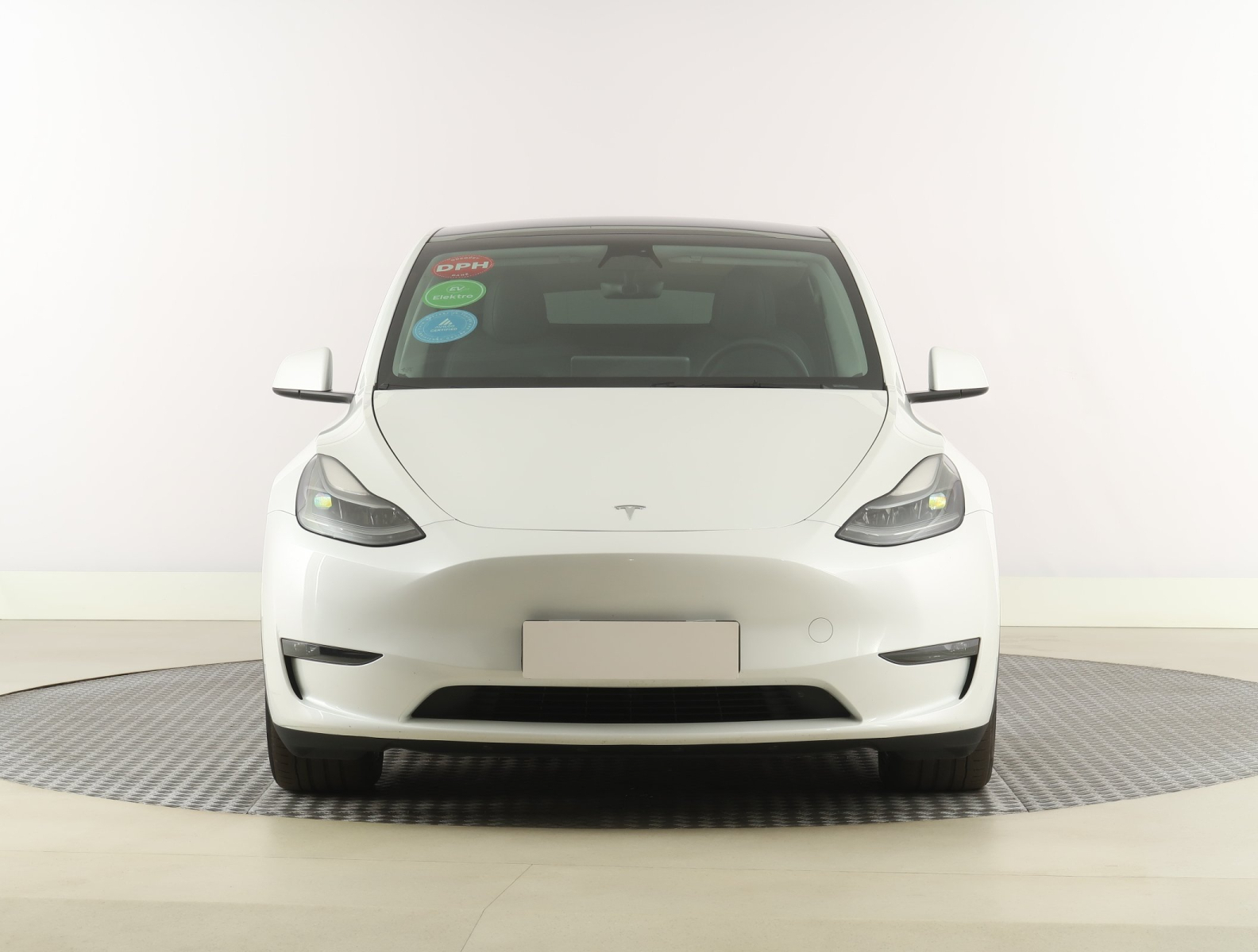 Tesla Model Y - 2023