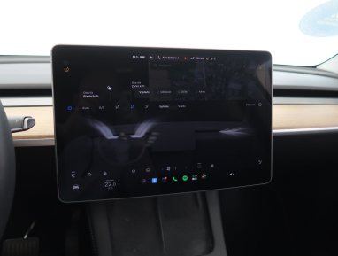 Tesla Model Y - 2023