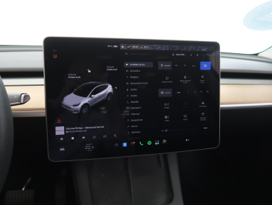 Tesla Model Y - 2023