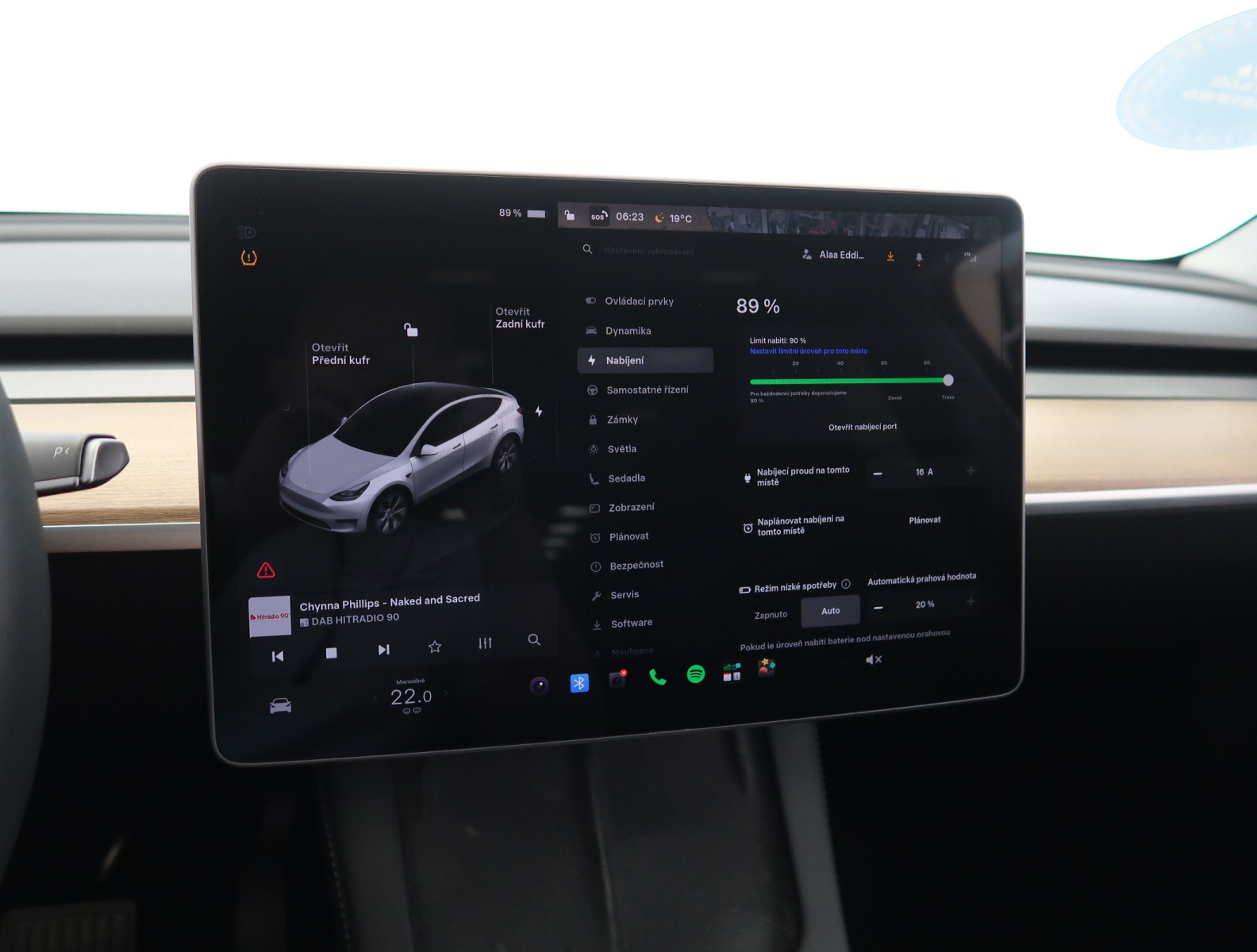 Tesla Model Y - 2023