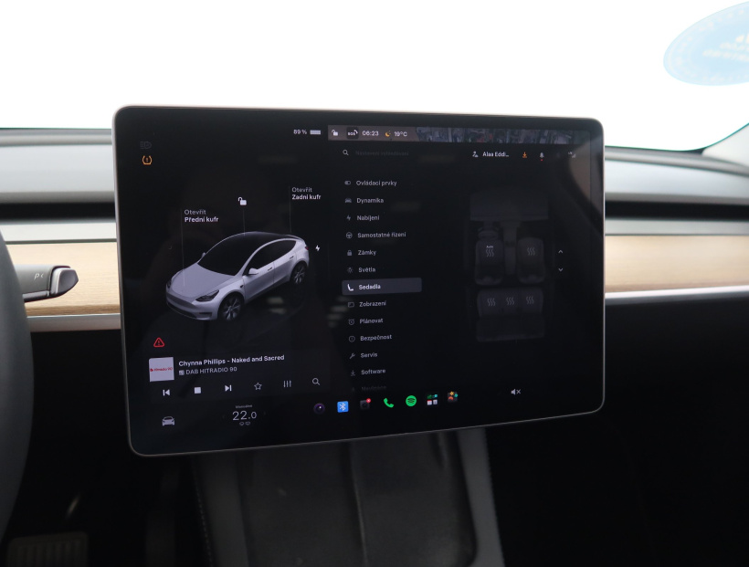 Tesla Model Y, 2023