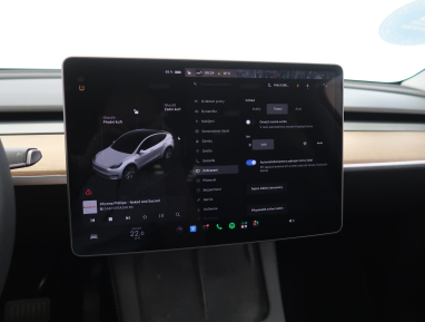 Tesla Model Y - 2023
