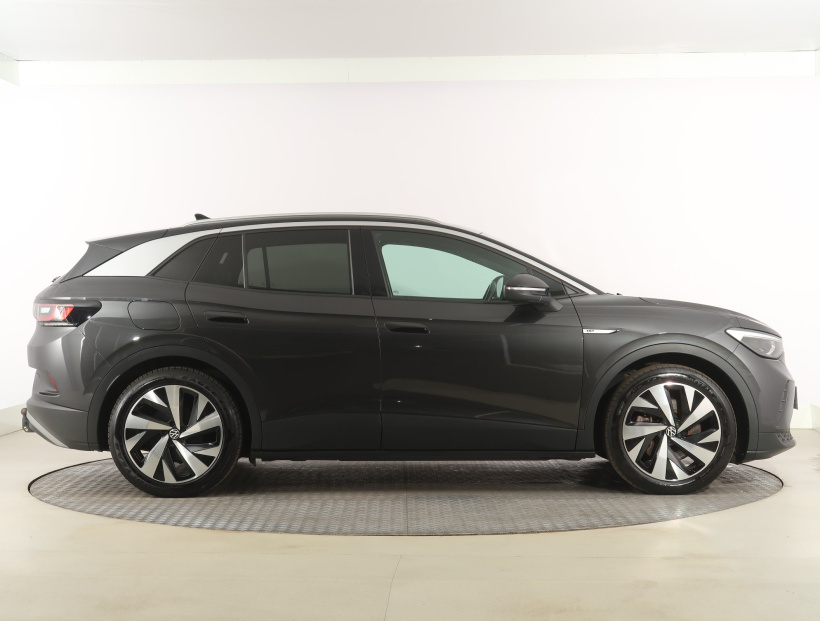 Volkswagen ID.4, 2021