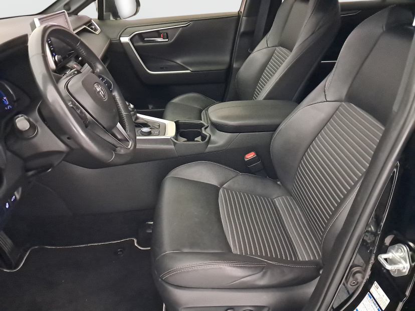 Toyota RAV 4, 2021