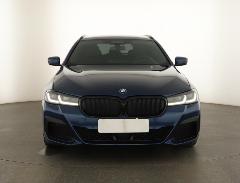 BMW 5, 2021