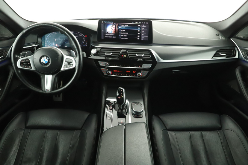 BMW 5, 2021