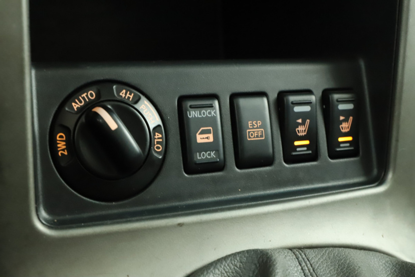 Nissan Pathfinder, 2008
