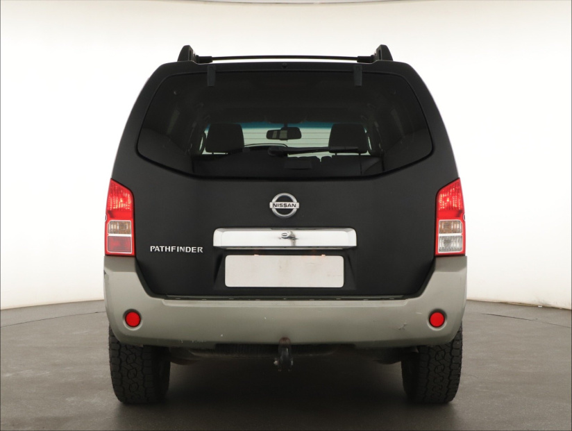 Nissan Pathfinder, 2008