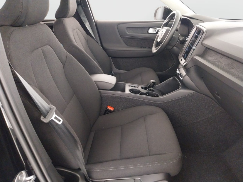 Volvo XC40, 2024
