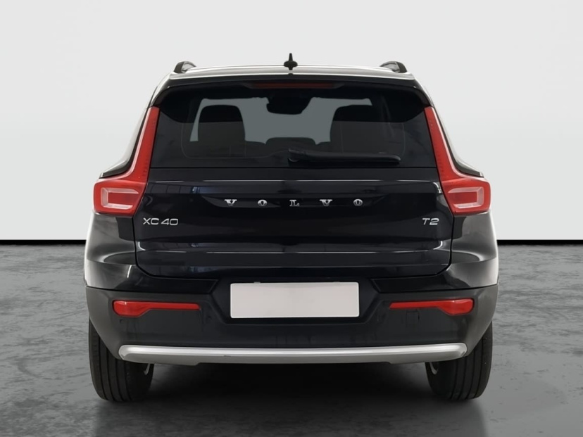 Volvo XC40, 2024