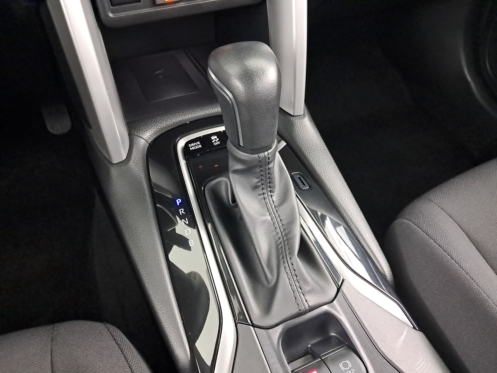 Toyota Corolla Cross - 2024