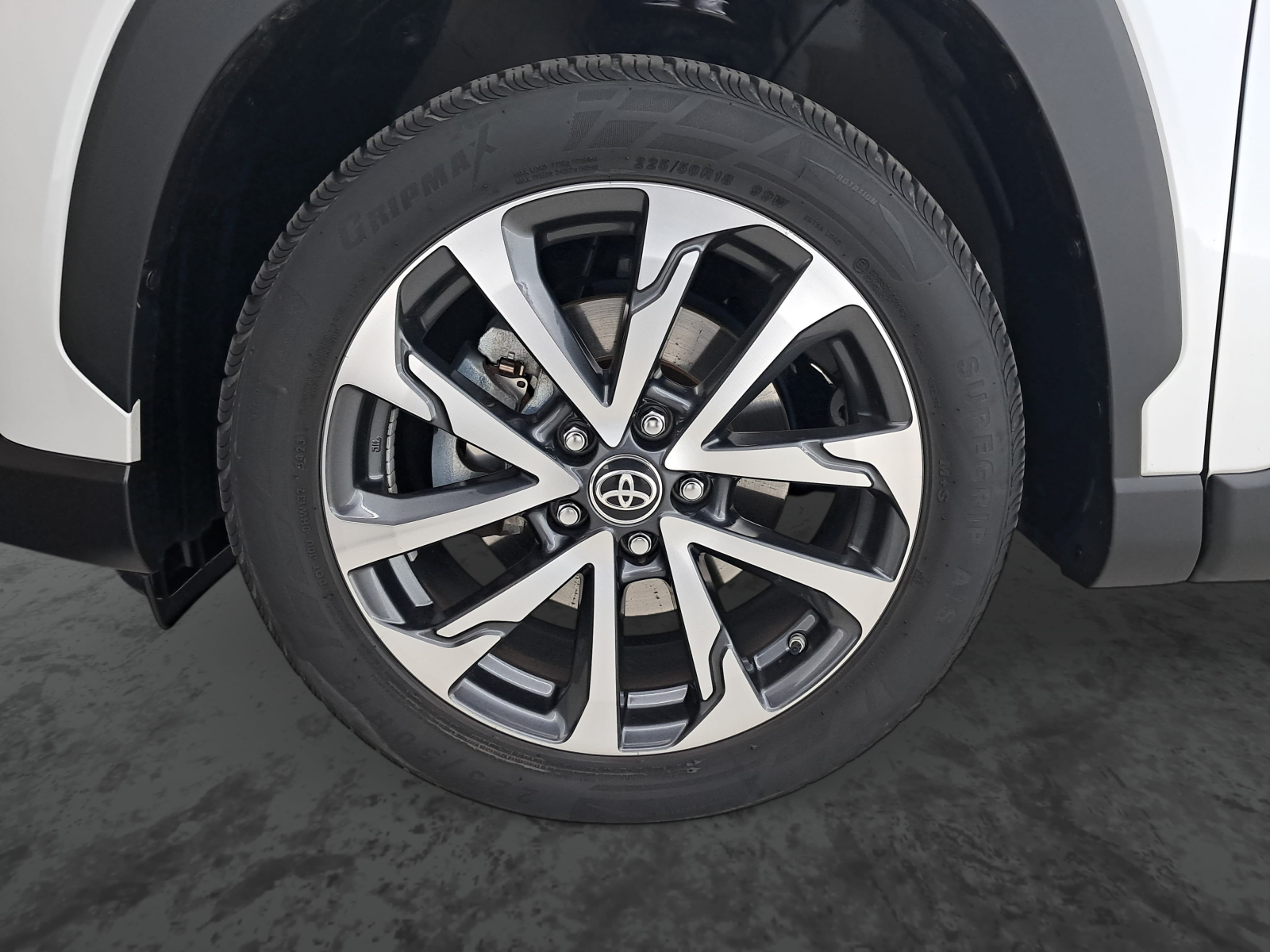 Toyota Corolla Cross - 2024
