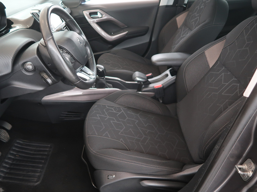 Peugeot 2008, 2016