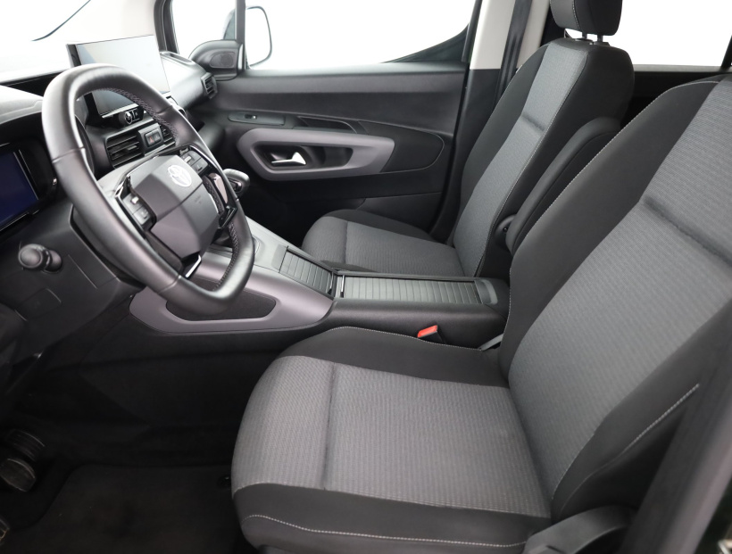 Toyota ProAce City Verso, 2025
