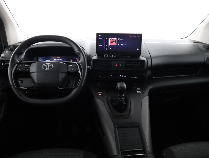 Toyota ProAce City Verso, 2025