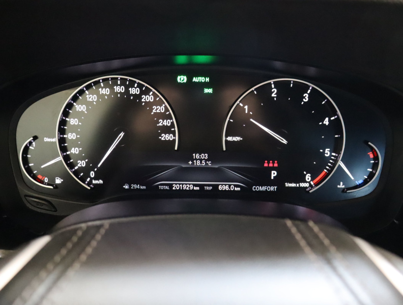 BMW 5, 2018