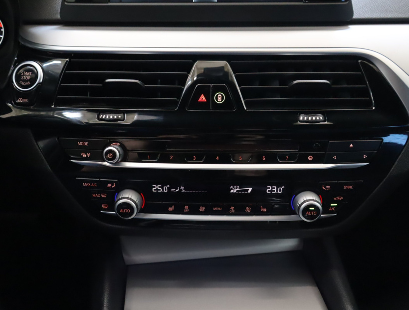 BMW 5, 2018