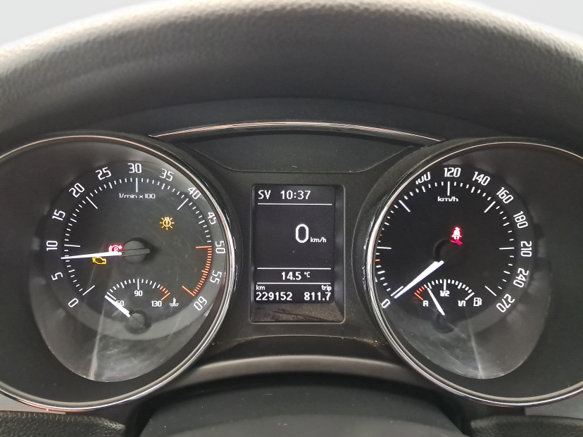 Škoda Superb, 2013