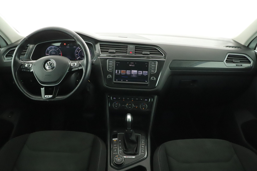 Volkswagen Tiguan, 2016
