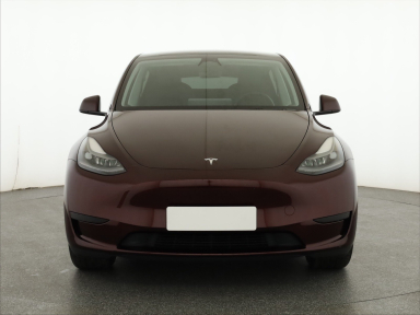Tesla Model Y - 2024