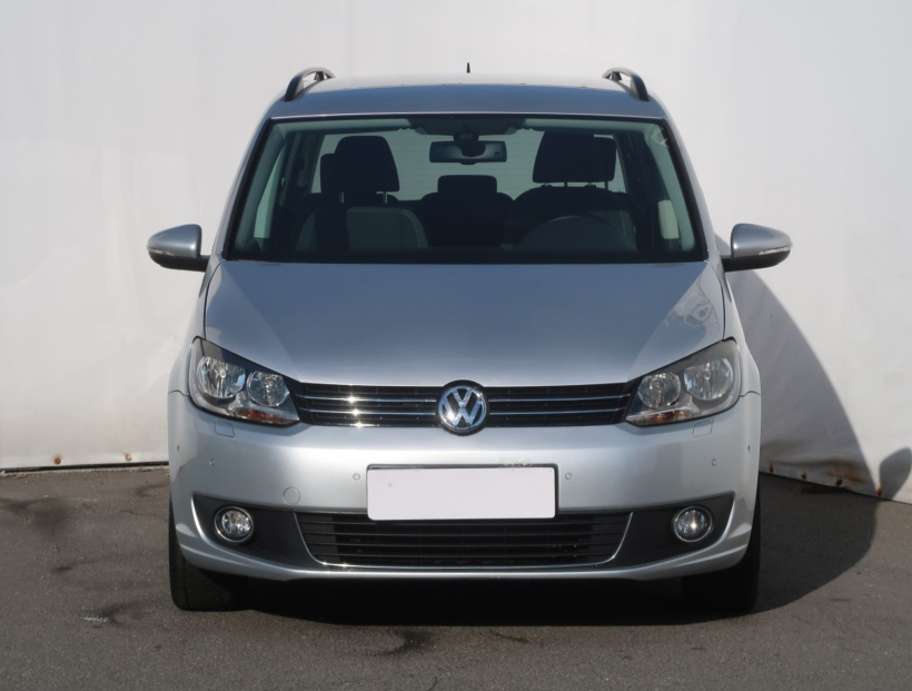 Volkswagen Touran, 2012