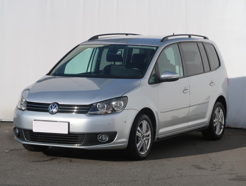 Volkswagen Touran, 2012