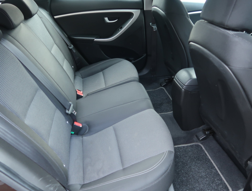 Hyundai i30, 2016