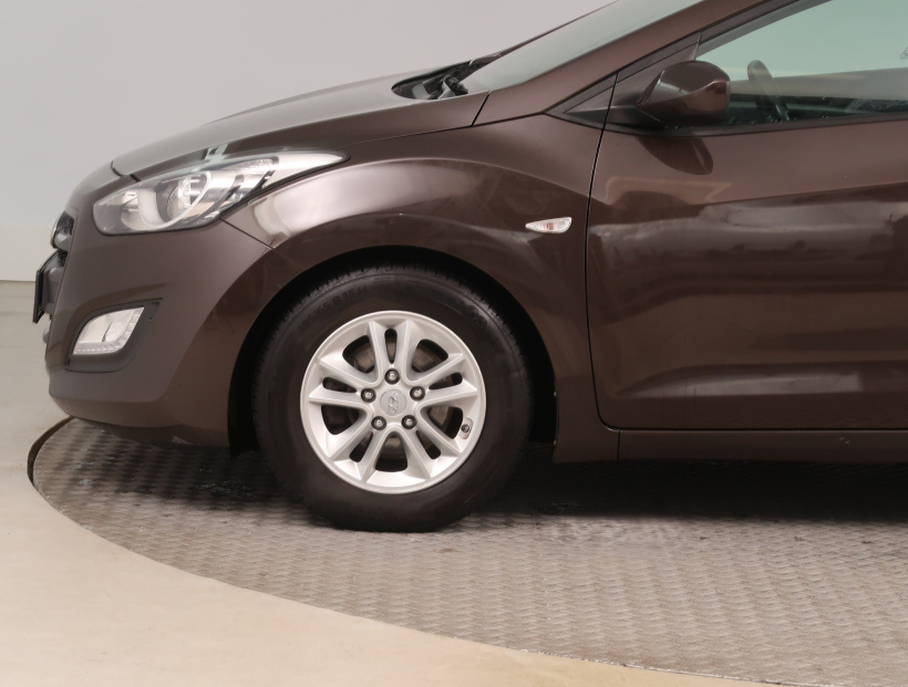 Hyundai i30, 2016