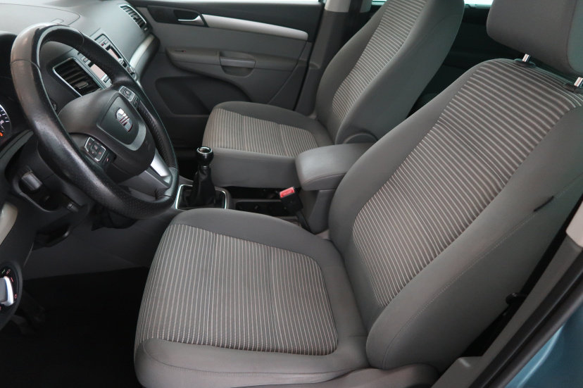 Seat Alhambra, 2011