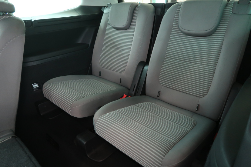 Seat Alhambra, 2011