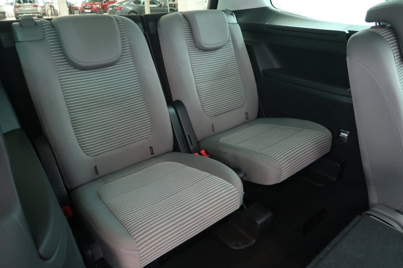 Seat Alhambra, 2011
