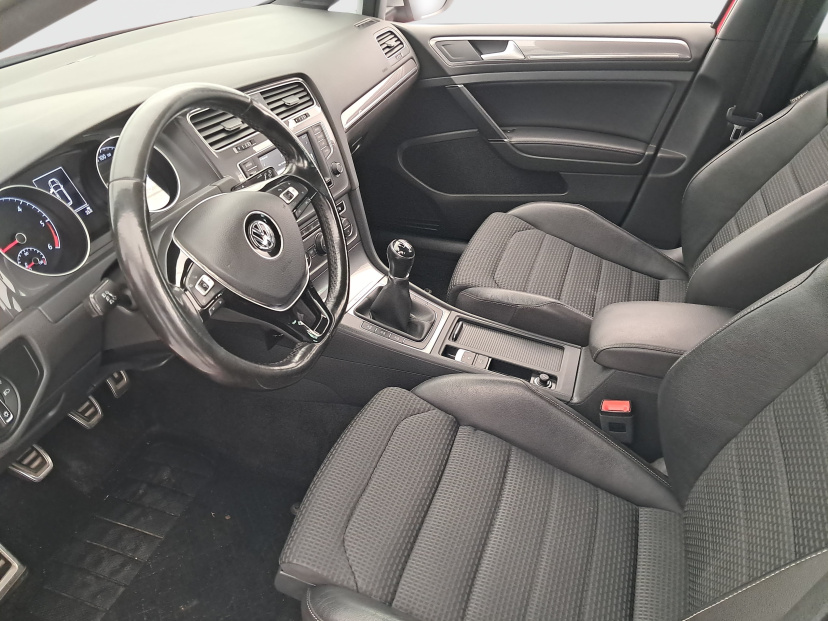 Volkswagen Golf, 2016