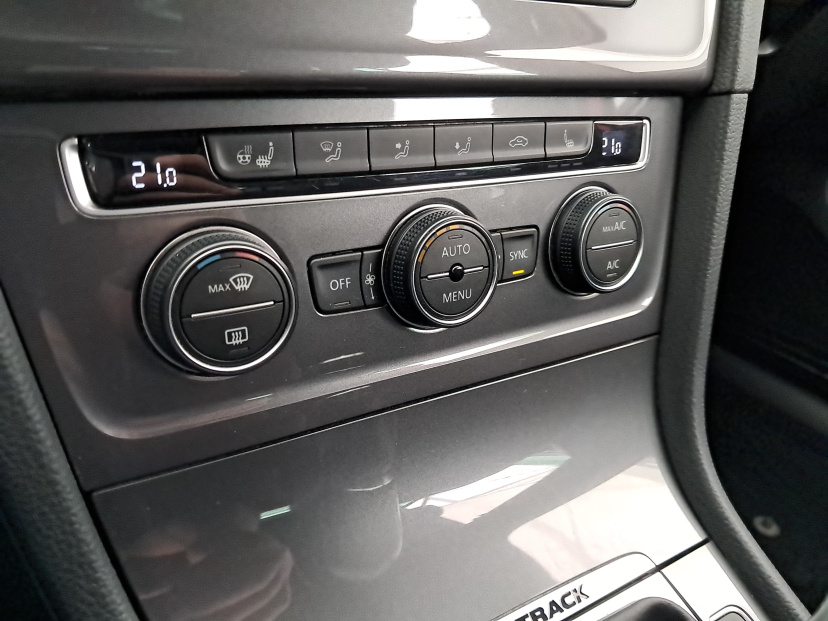 Volkswagen Golf, 2016