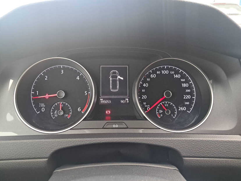 Volkswagen Golf, 2016