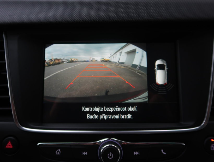 Opel Crossland, 2022