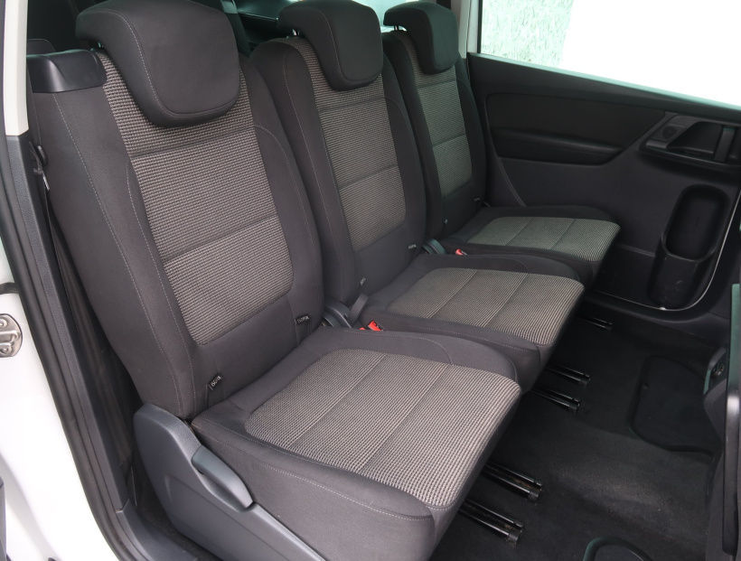 Volkswagen Sharan, 2015