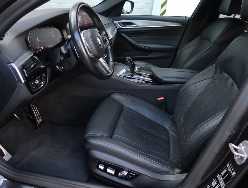 BMW 5, 2020