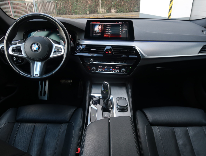 BMW 5, 2020